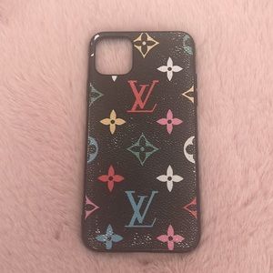 SUPER CUTE!! iPhone 11 Pro Max case!!